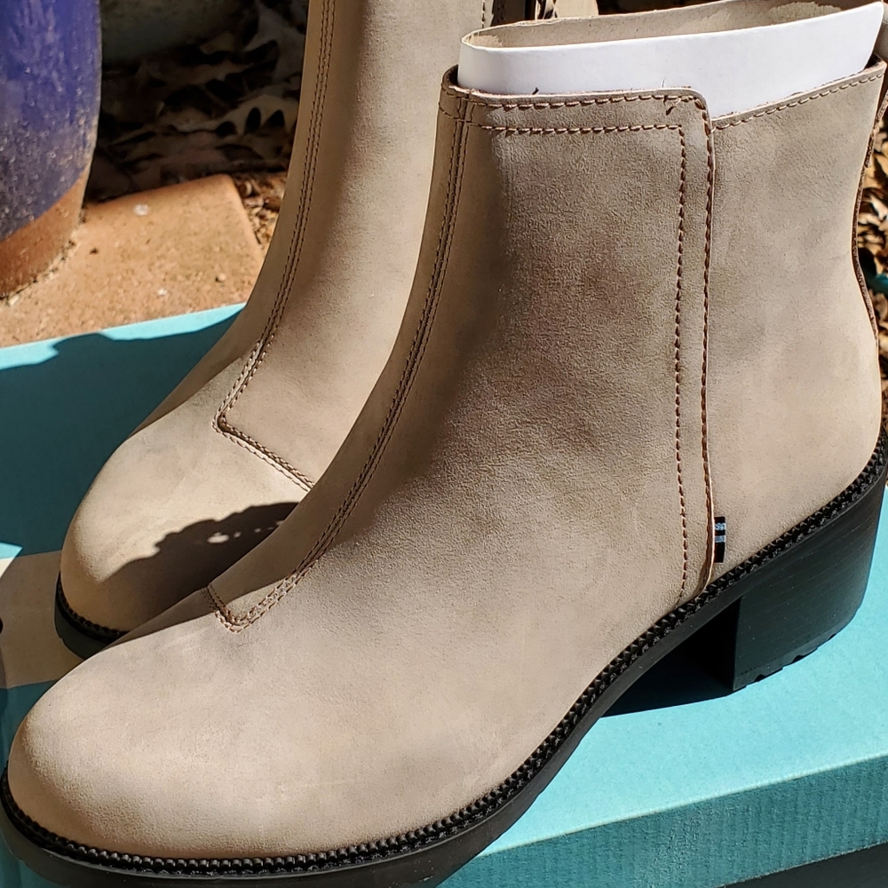 TOMS Marina Taupe Grey Oiled Nubuck